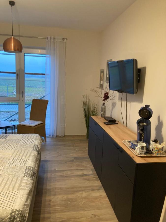 Hotel Doppelzimmer mit Ausblick Siefersheim Exterior foto